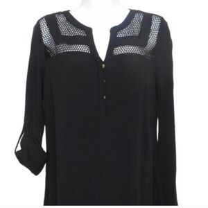 Daniel Rainn blouse. Lace knitted top. Like new. Women's size M.
